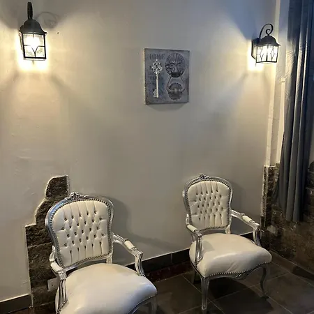 Castello Il Petalo Inn